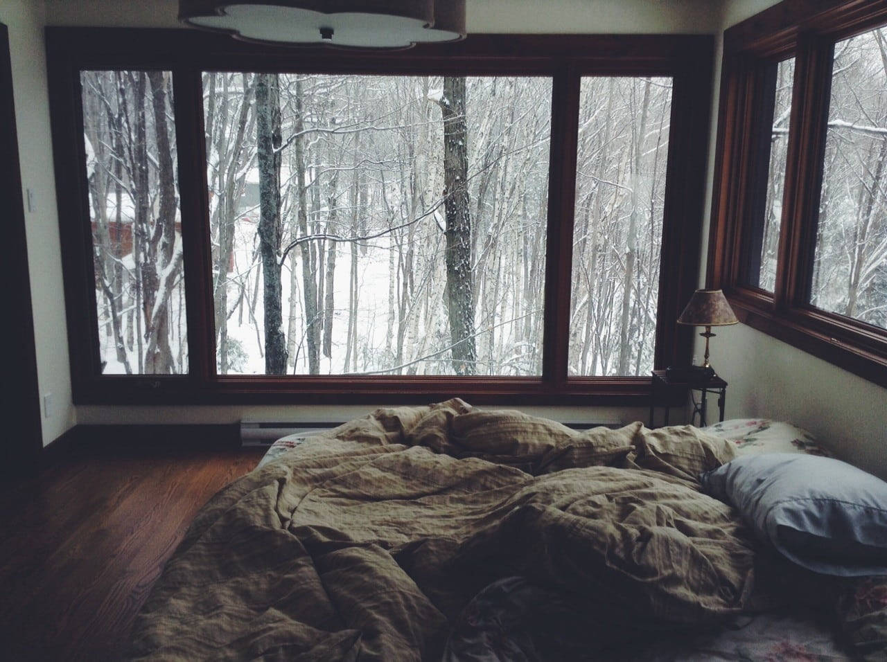 Cozy Winter Day In Bed Background