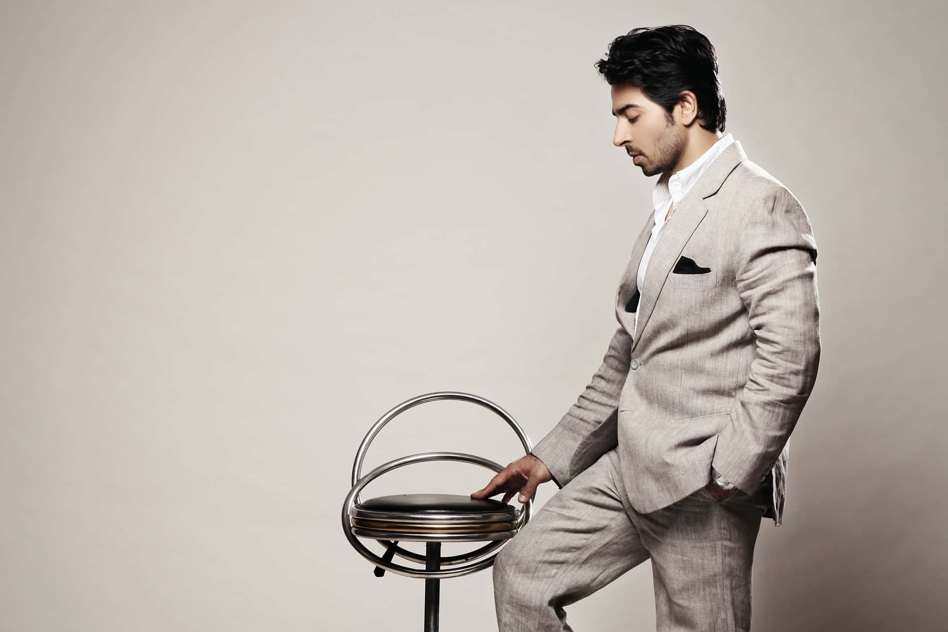 Cream Color Formal Wear Background