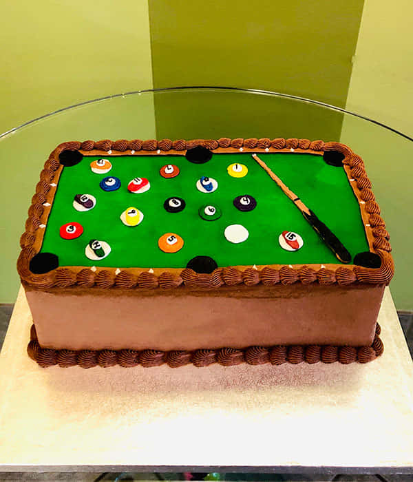 Creative Pool Table Cake Design