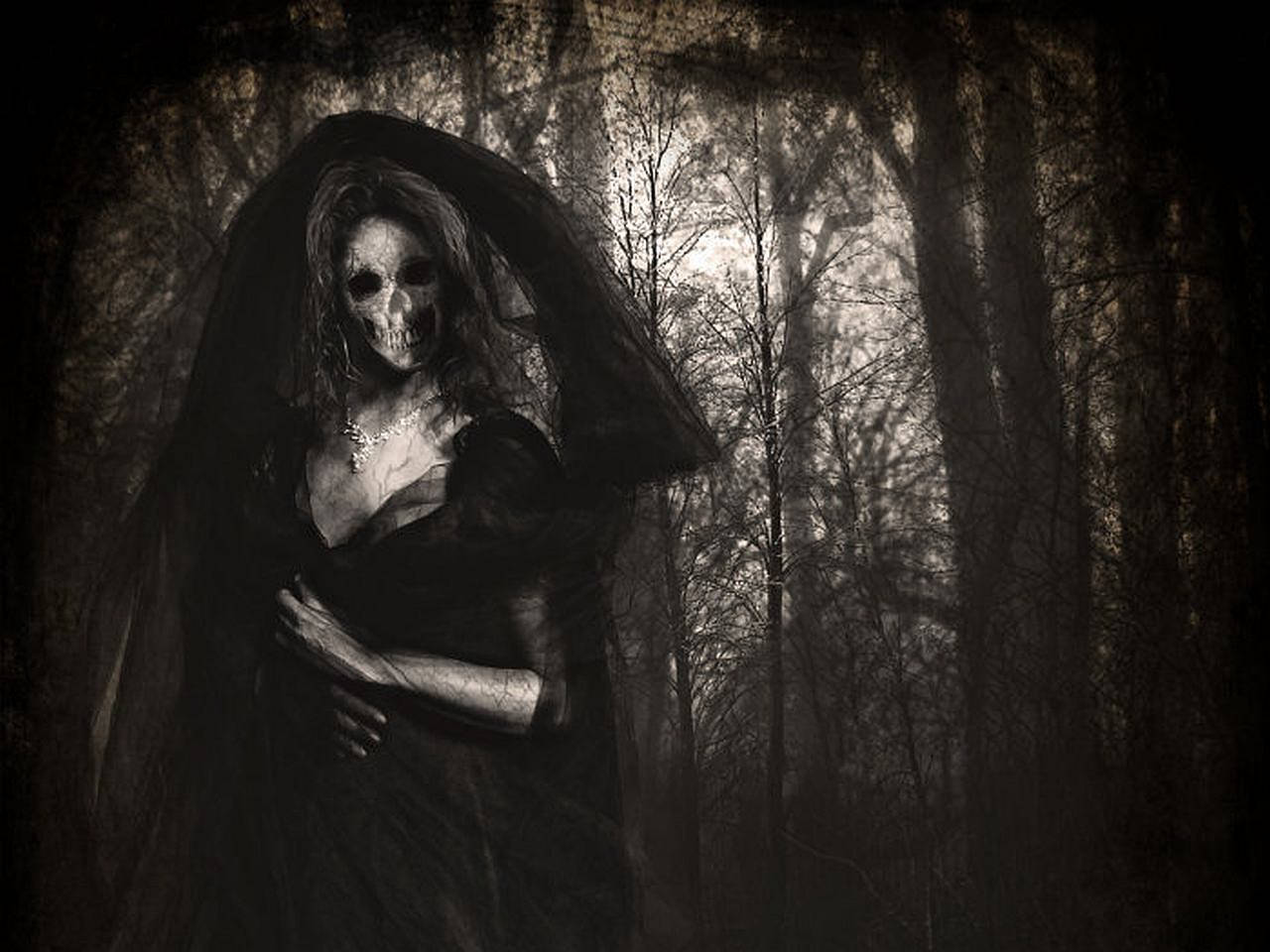 Creepy Forest Black Lady