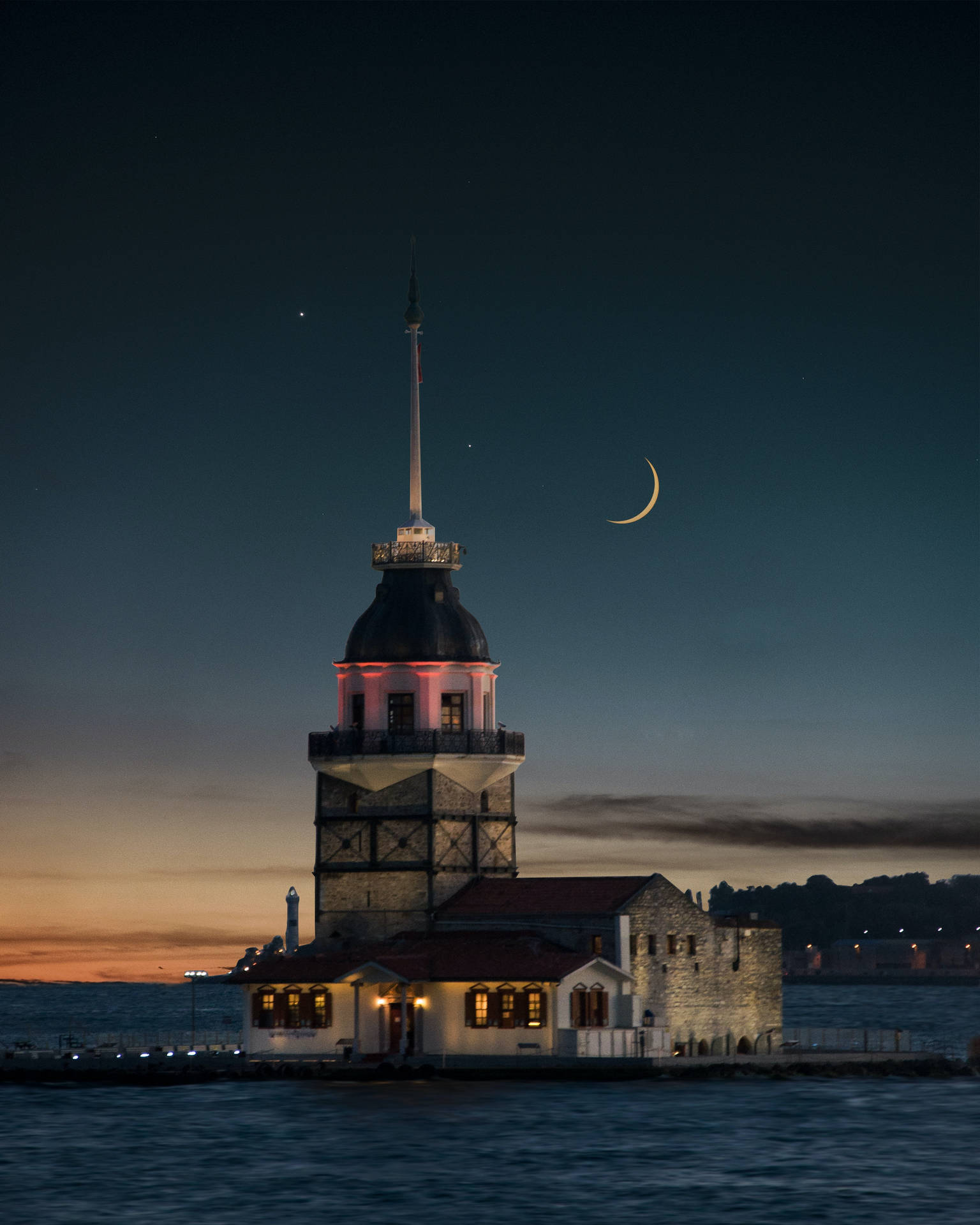 Crescent Moon Above Maiden's Tower Background