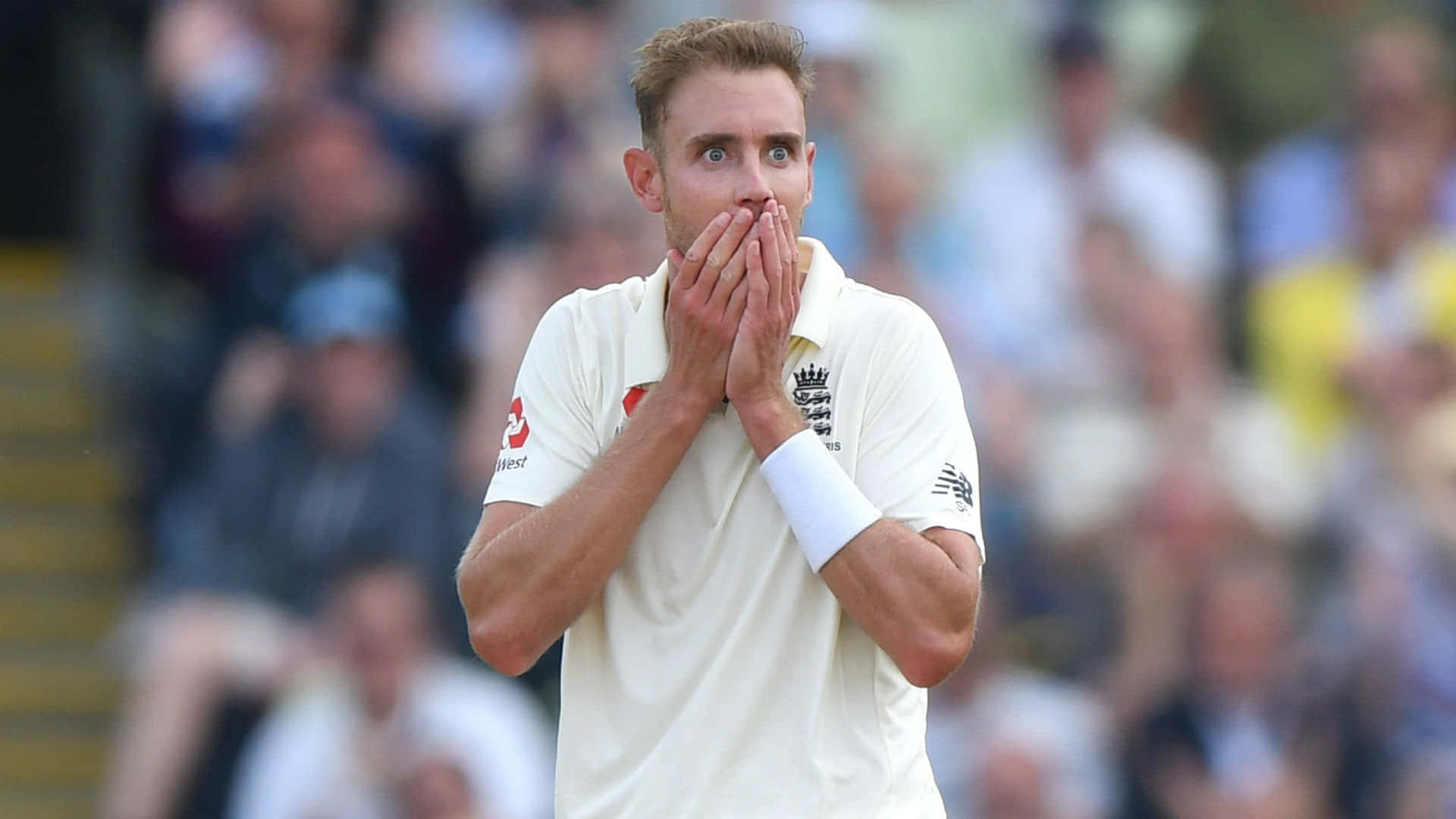 Cricket Player Shocked Expression Background