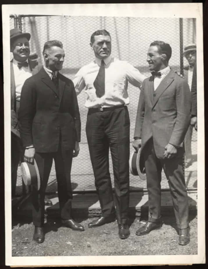 Crique, Jack O'brien And Johnny Dundee's Old Photo Background