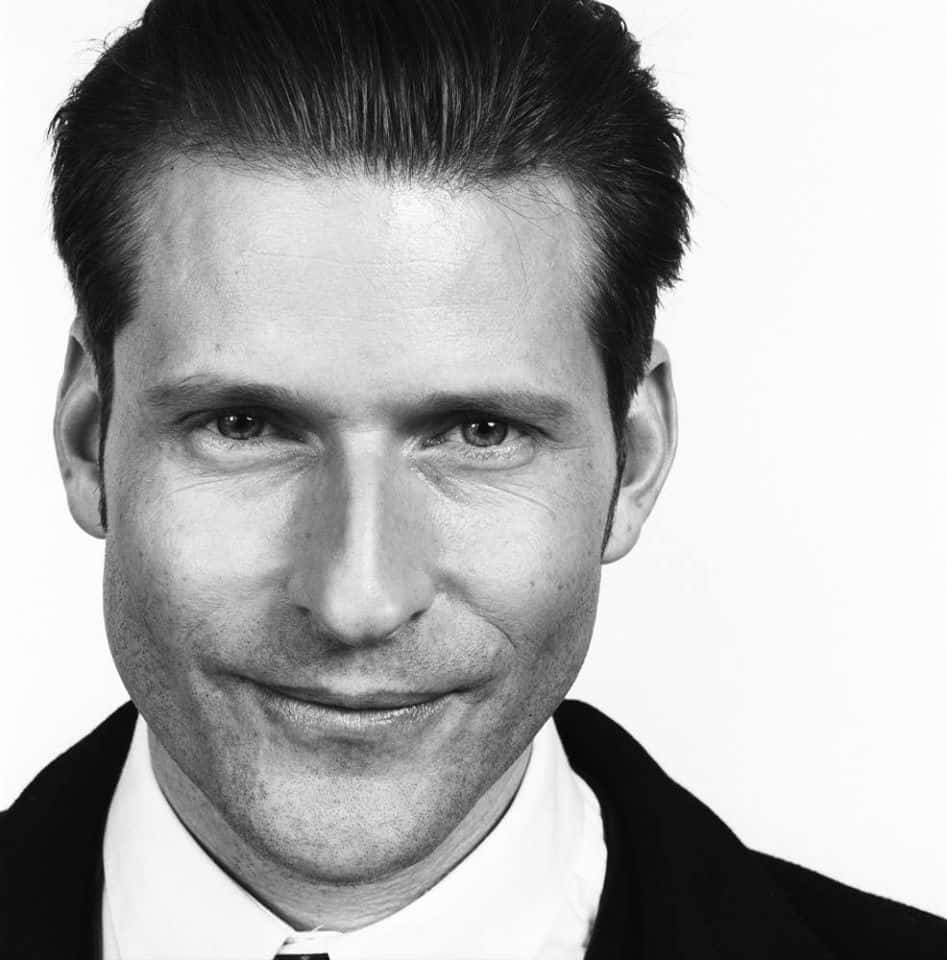 Crispin Glover [wallpaper] Background