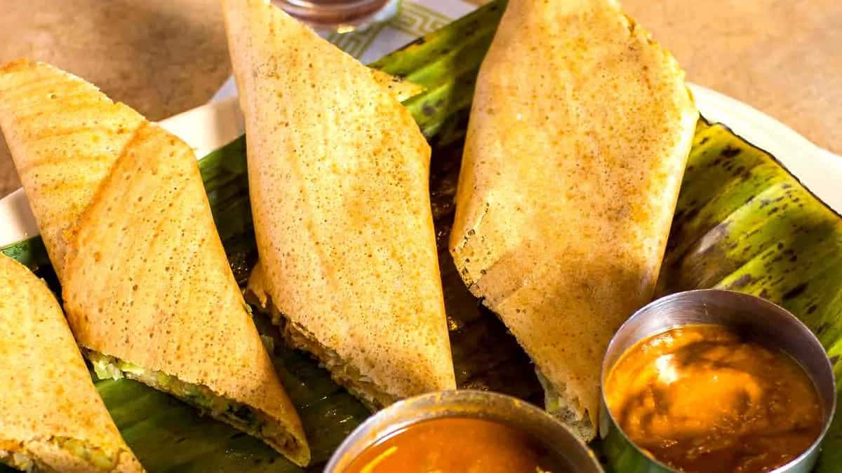 Crispy Dosawith Chutneys.jpg Background