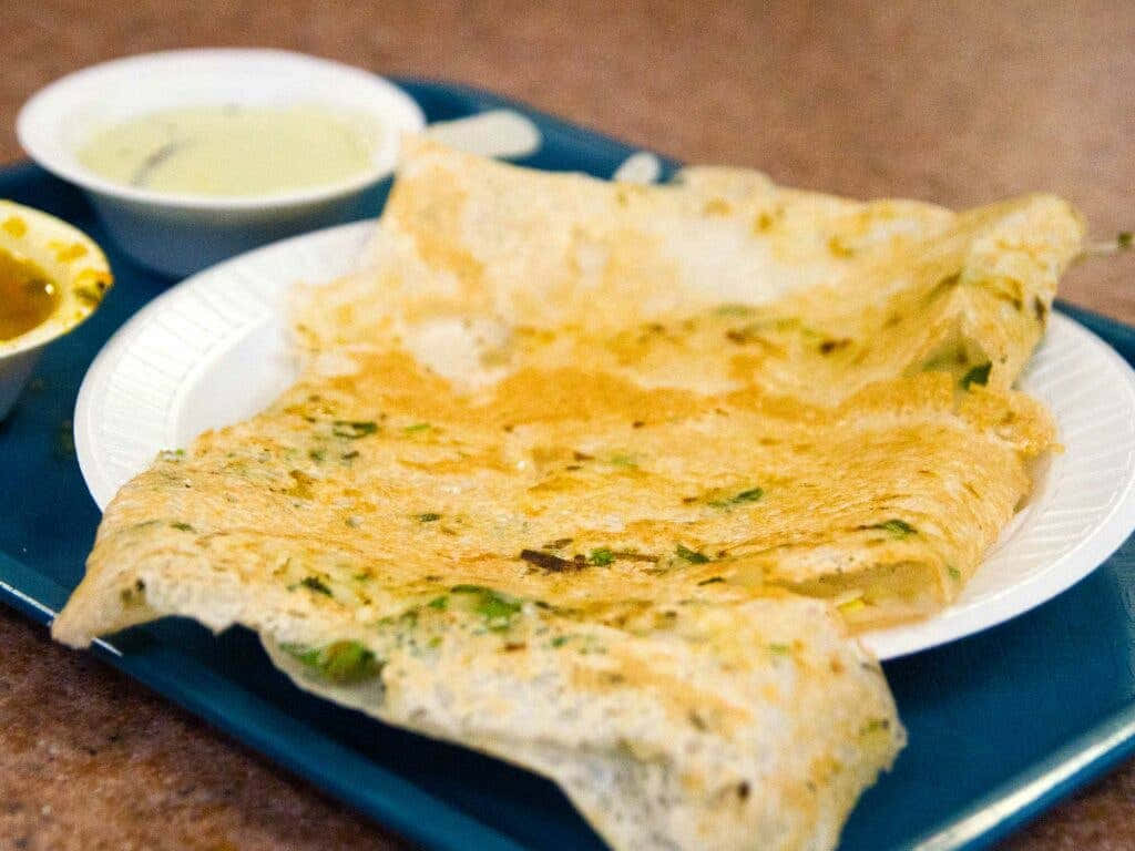 Crispy South Indian Dosawith Chutneys Background
