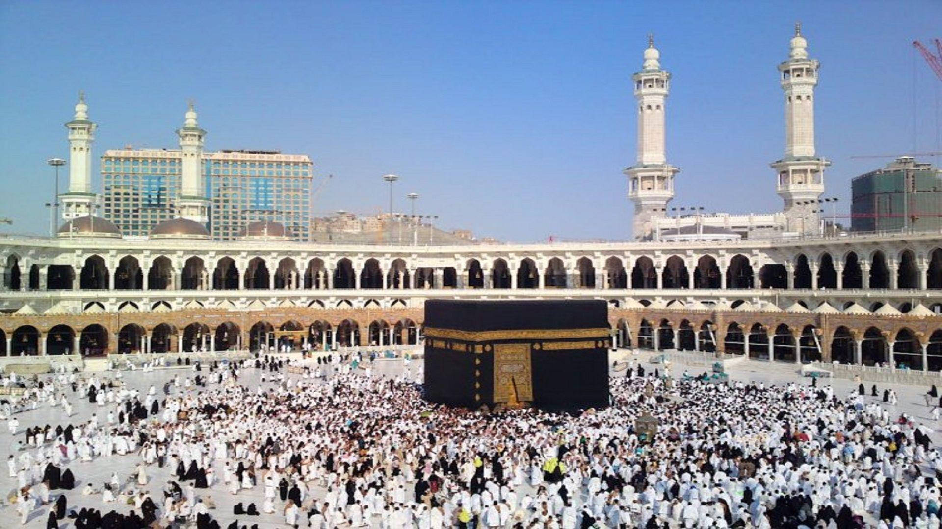 Crowd Of Pilgrims At Makkah Hd