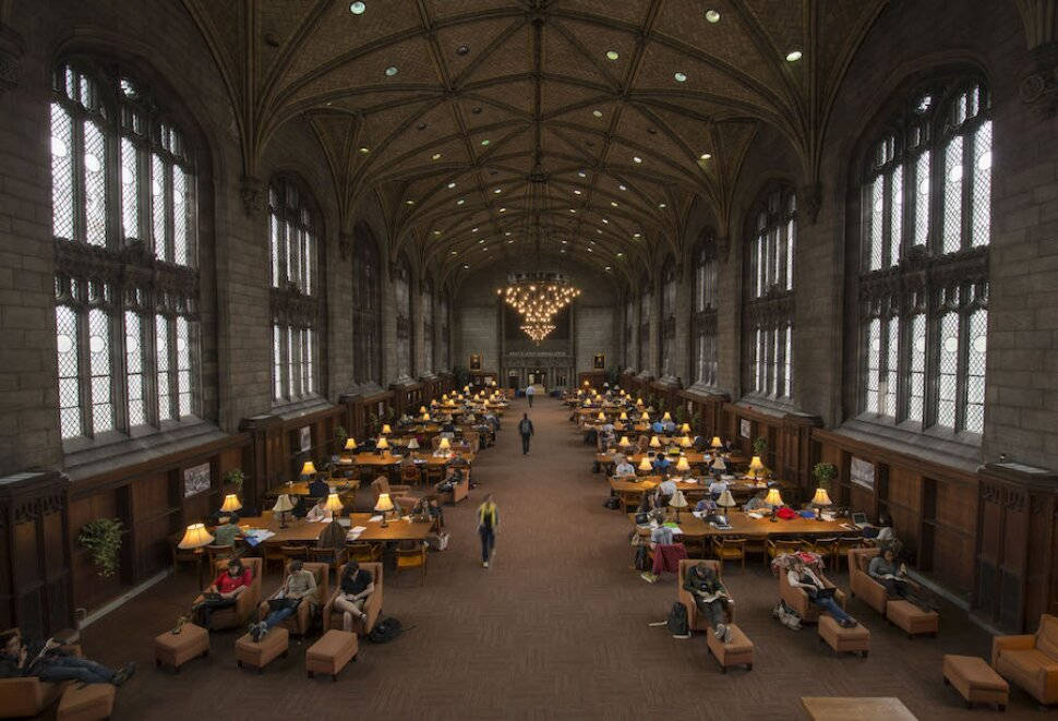 Crowded University Of Chicago