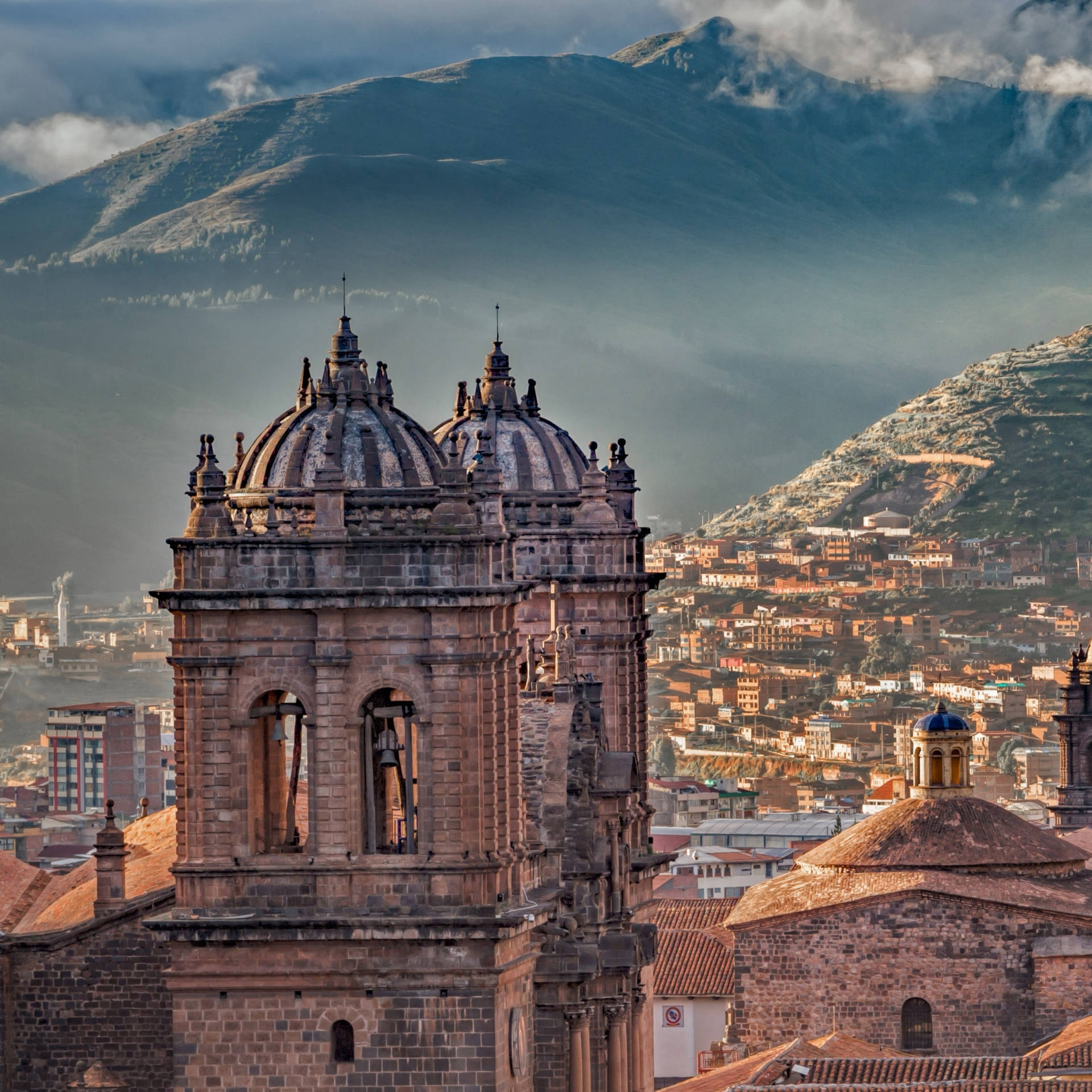 Cusco Cathedral Overlooking Cusco Peru Background