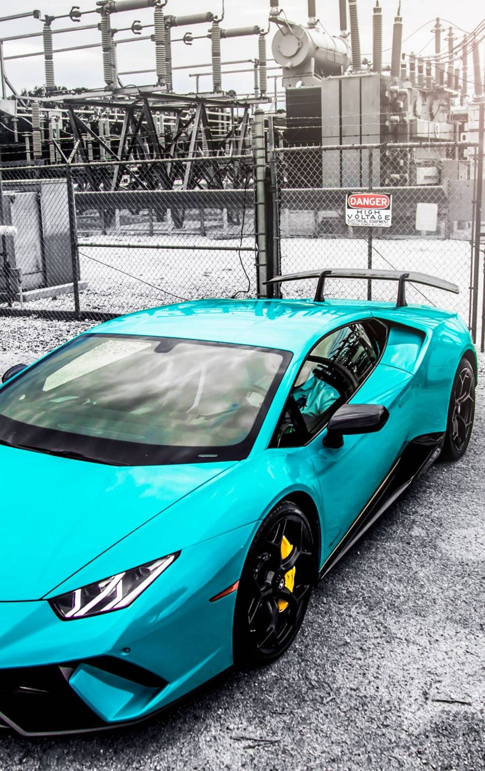 Customized Blue For Iphone Lamborghini Theme Background