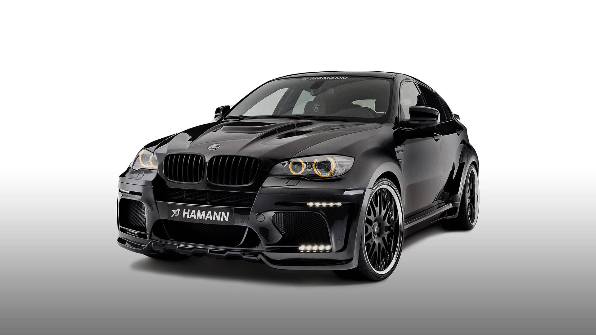 Customized Bmw X6 M Background