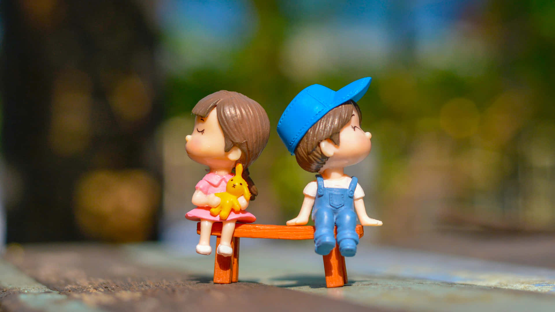 Cute Baby Couple Shy Date Toy Miniature Background