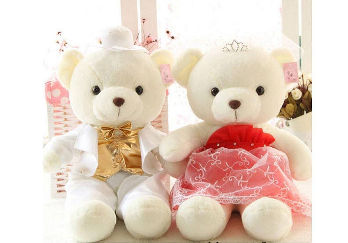 Cute Bear Wedding Background