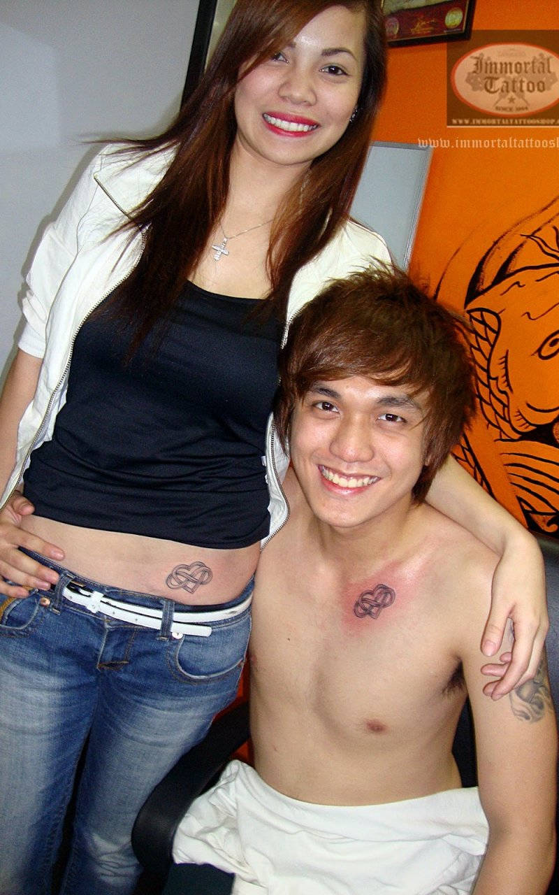 Cute Couple Matching Heart Forever Tattoos Background