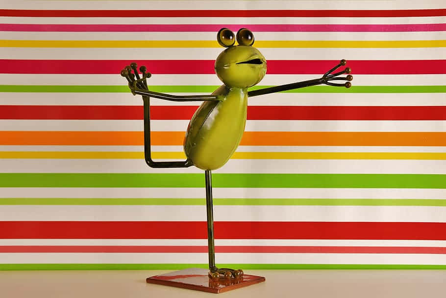 Cute Gymnastics Frog Stand Background