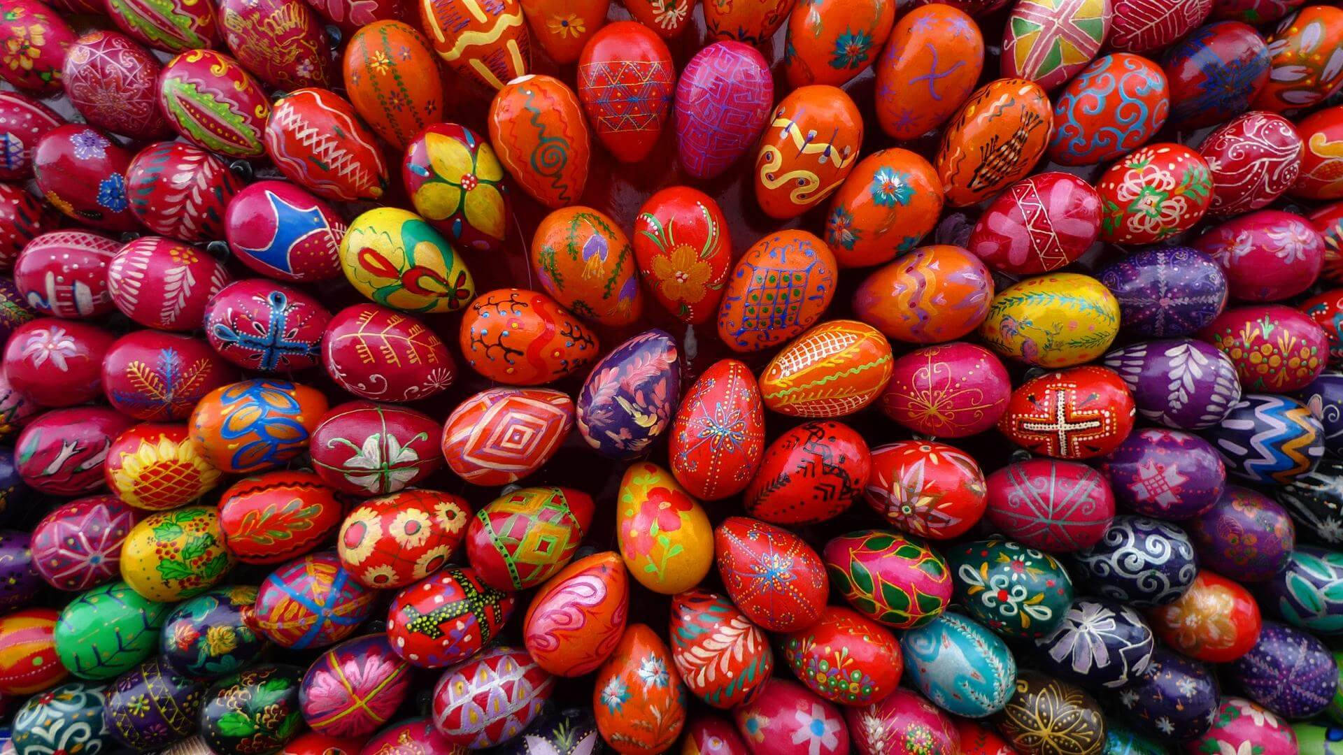 Cute Holiday Easter Eggs Background