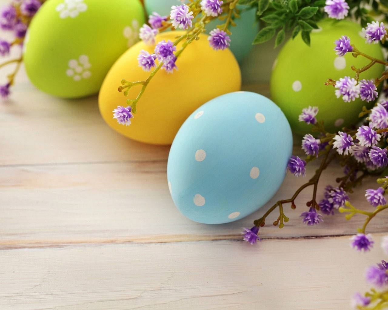 Cute Minimalist Easter Background