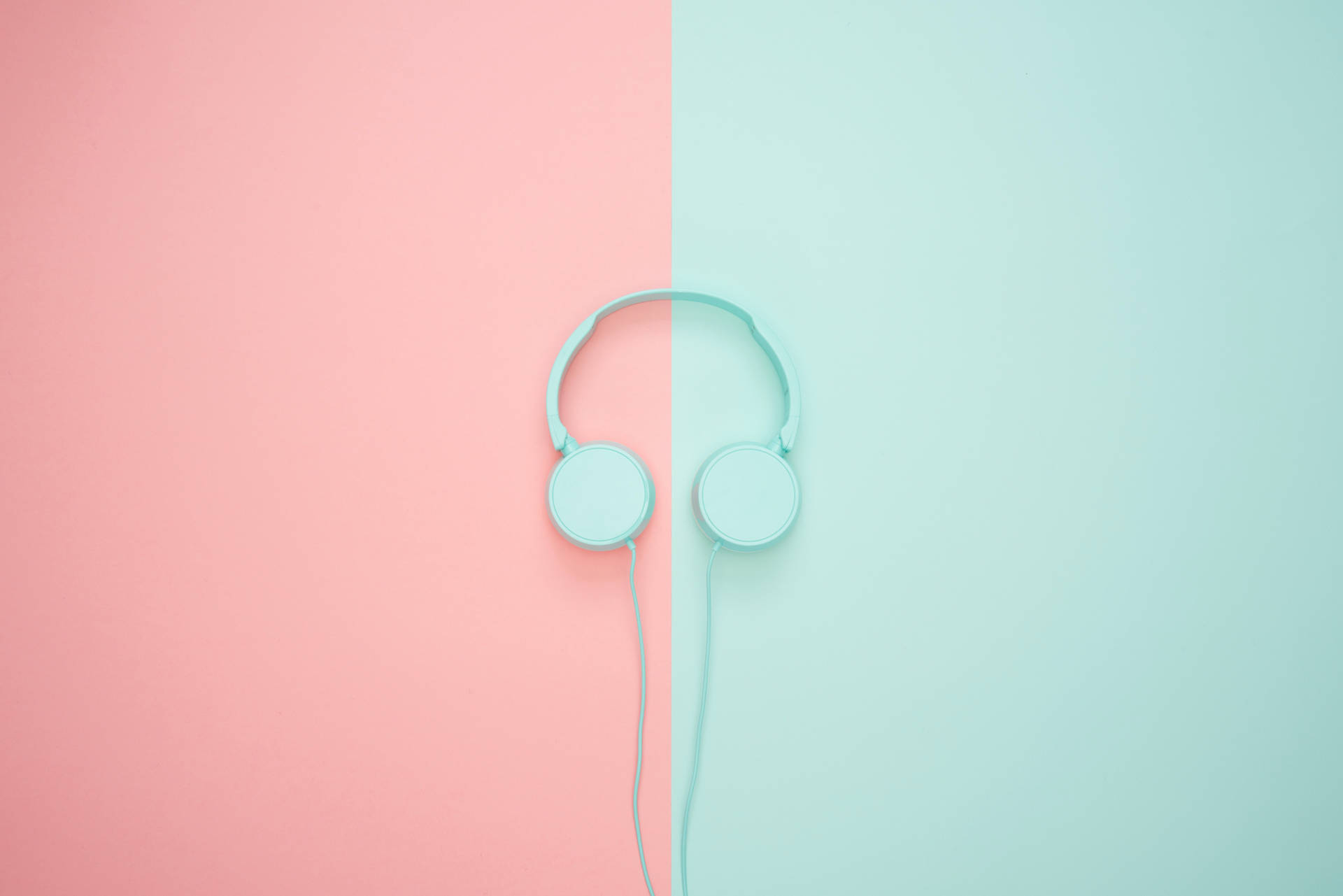 Cute Pastel Aesthetic Blue Headphone Background