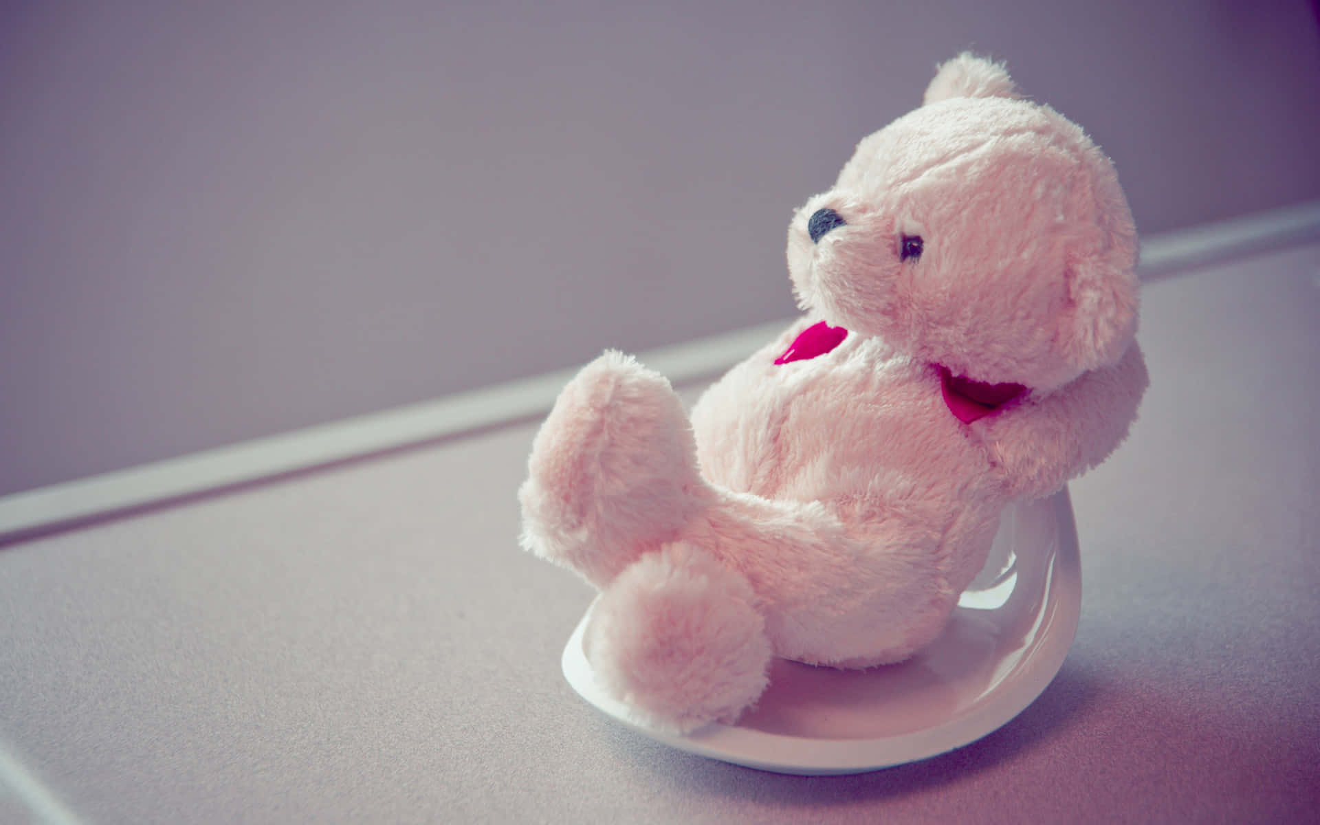 Cute Pink Teddy Bear Love Background