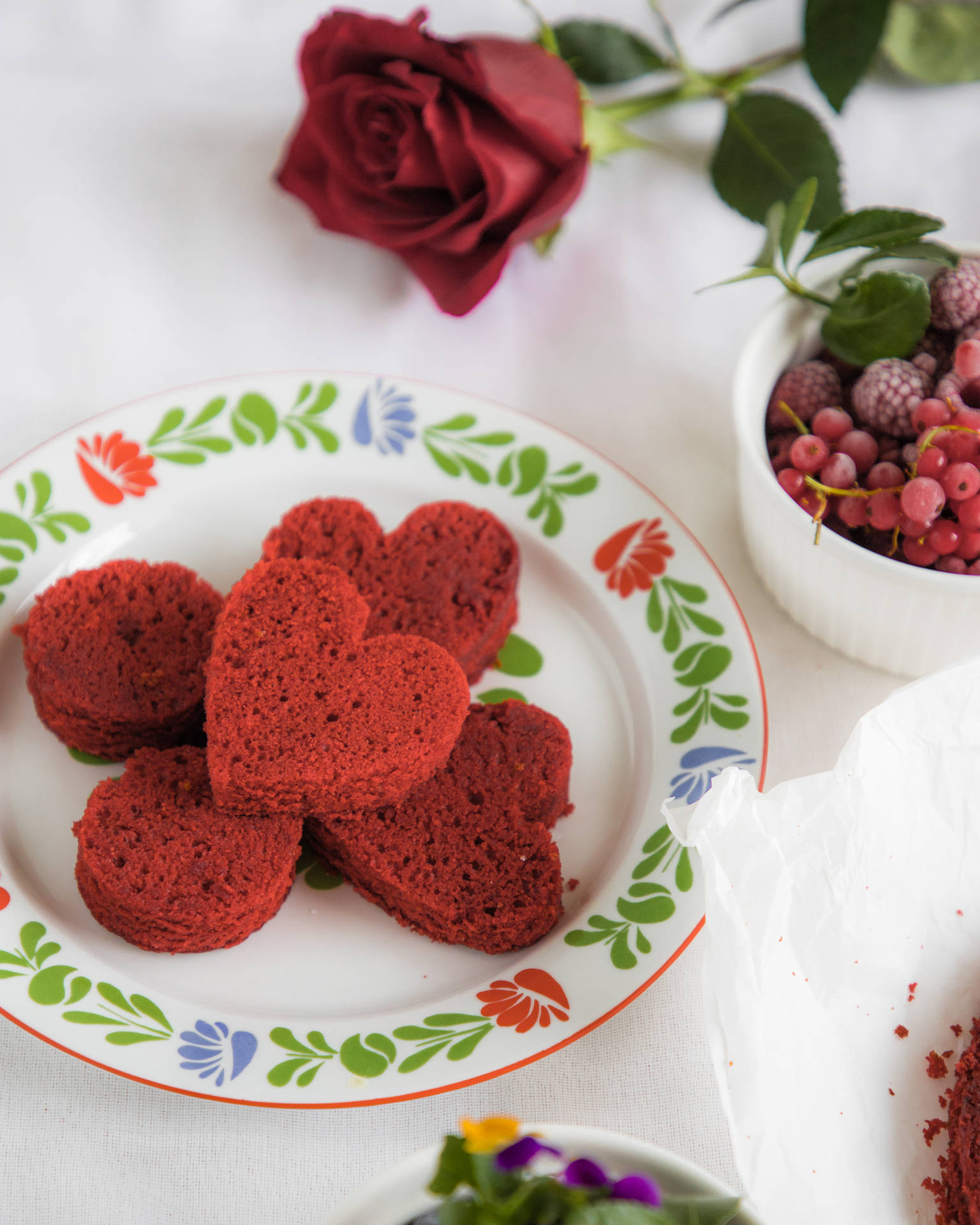 Cute Valentine's Day Heart Cakes