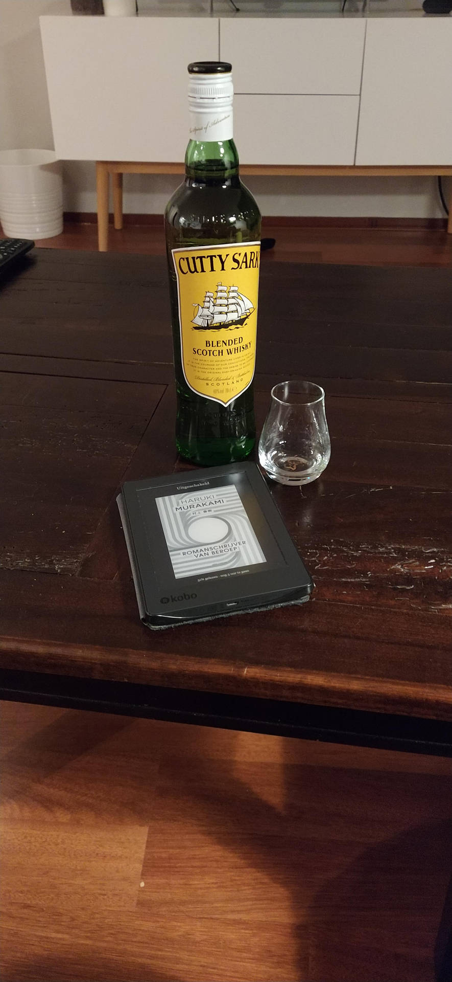 Cutty Sark Drink With A Kobo Ereader