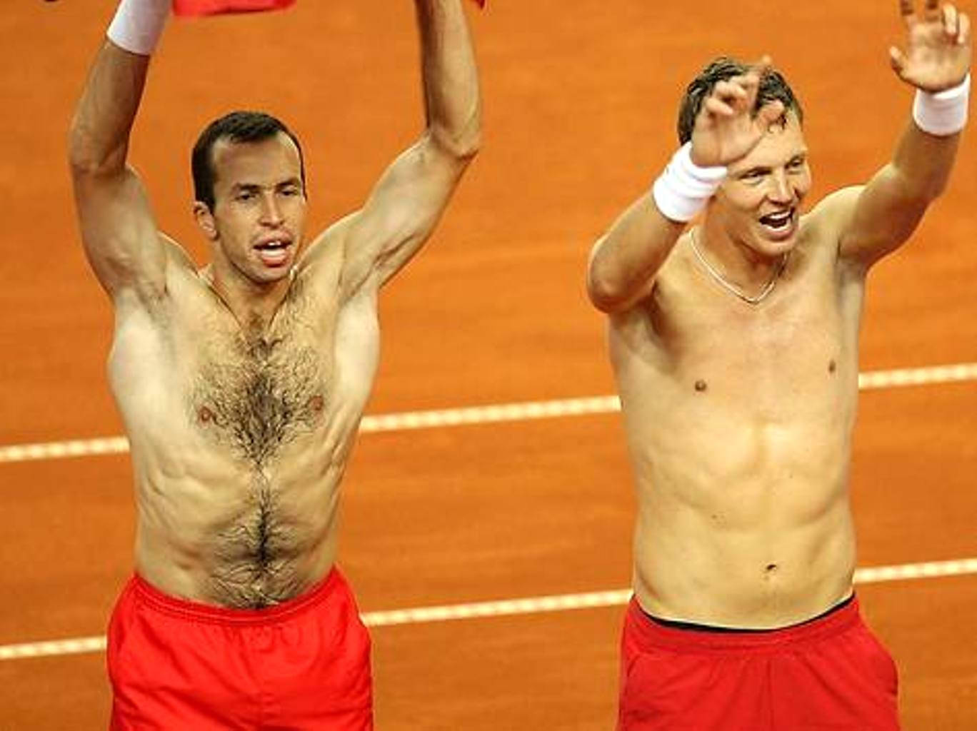 Czech Tennis Legends - Radek Stepanek And Tomas Berdych Background