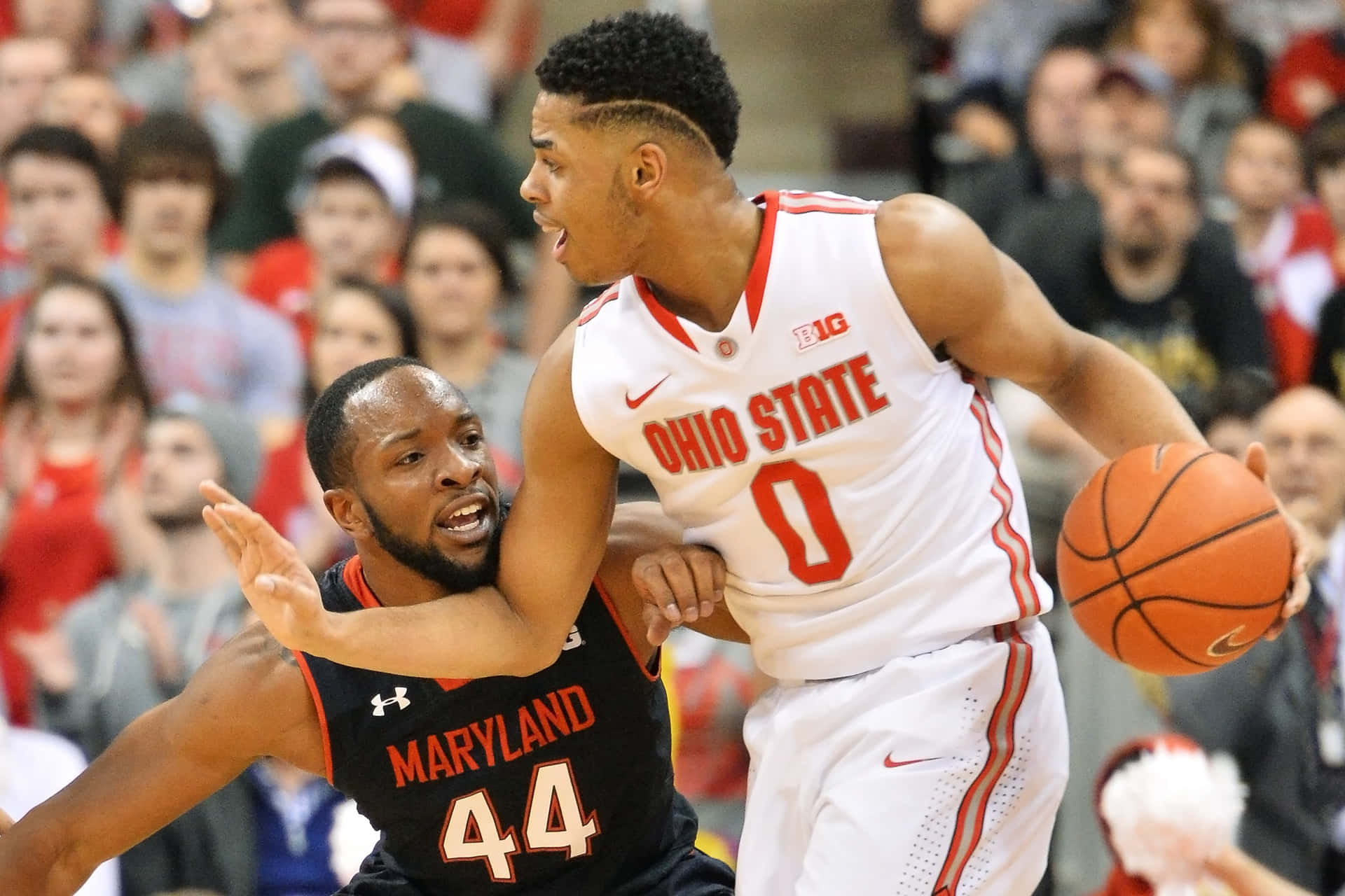 D'angelo Russell Blocking Opponent Background