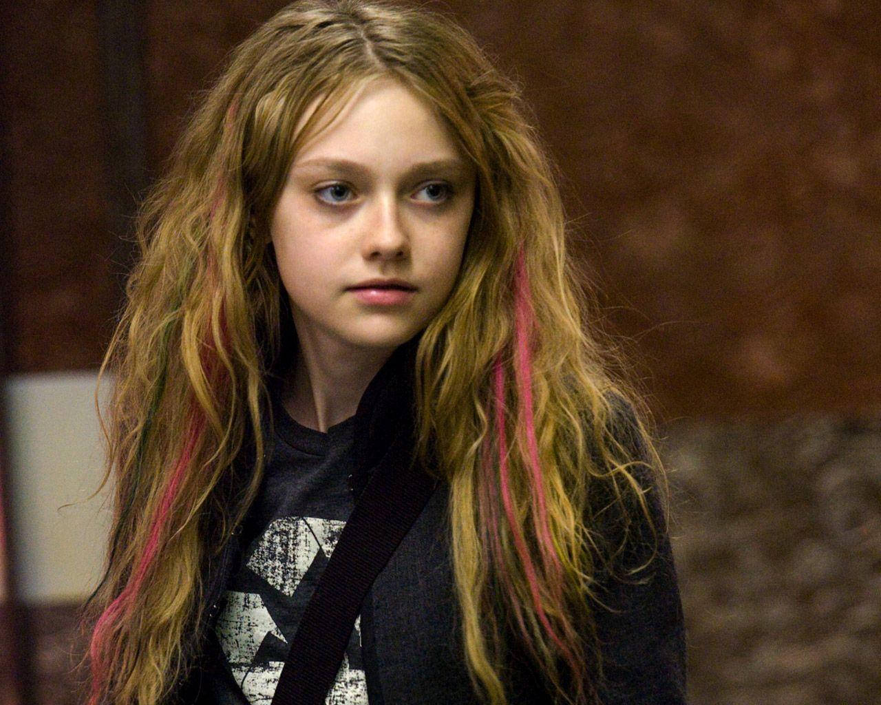 Dakota Fanning Portraying Cassie Holmes In A Dramatic Scene Background