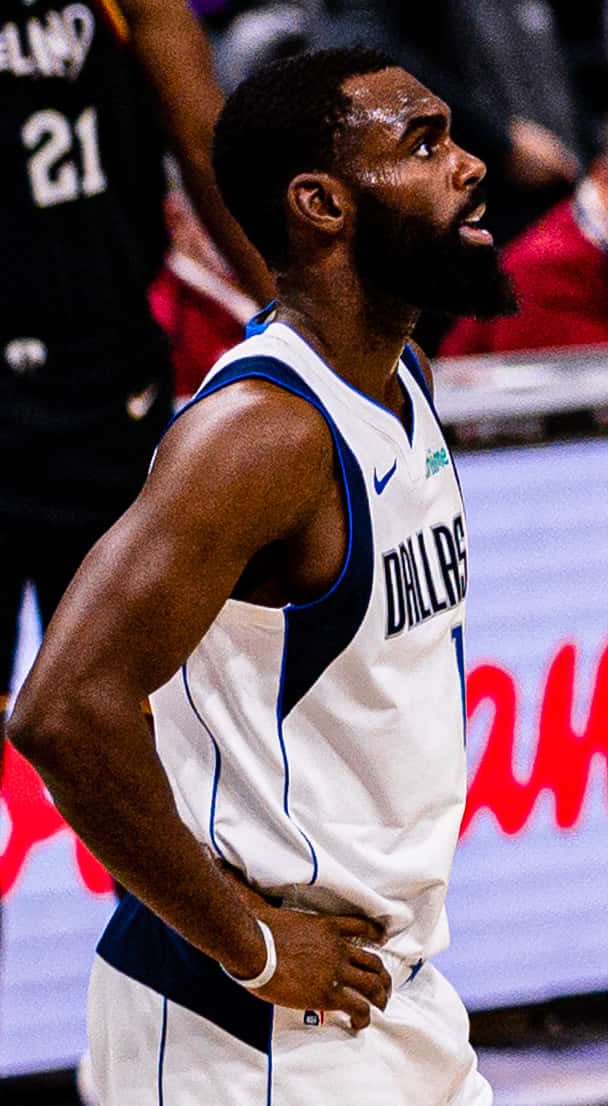 Dallas Star Athlete Tim Hardaway Jr. Background