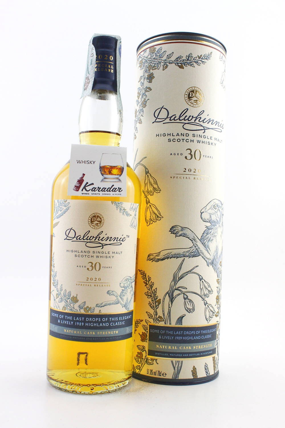 Dalwhinnie 30 Whisky With Karadar Tag Background