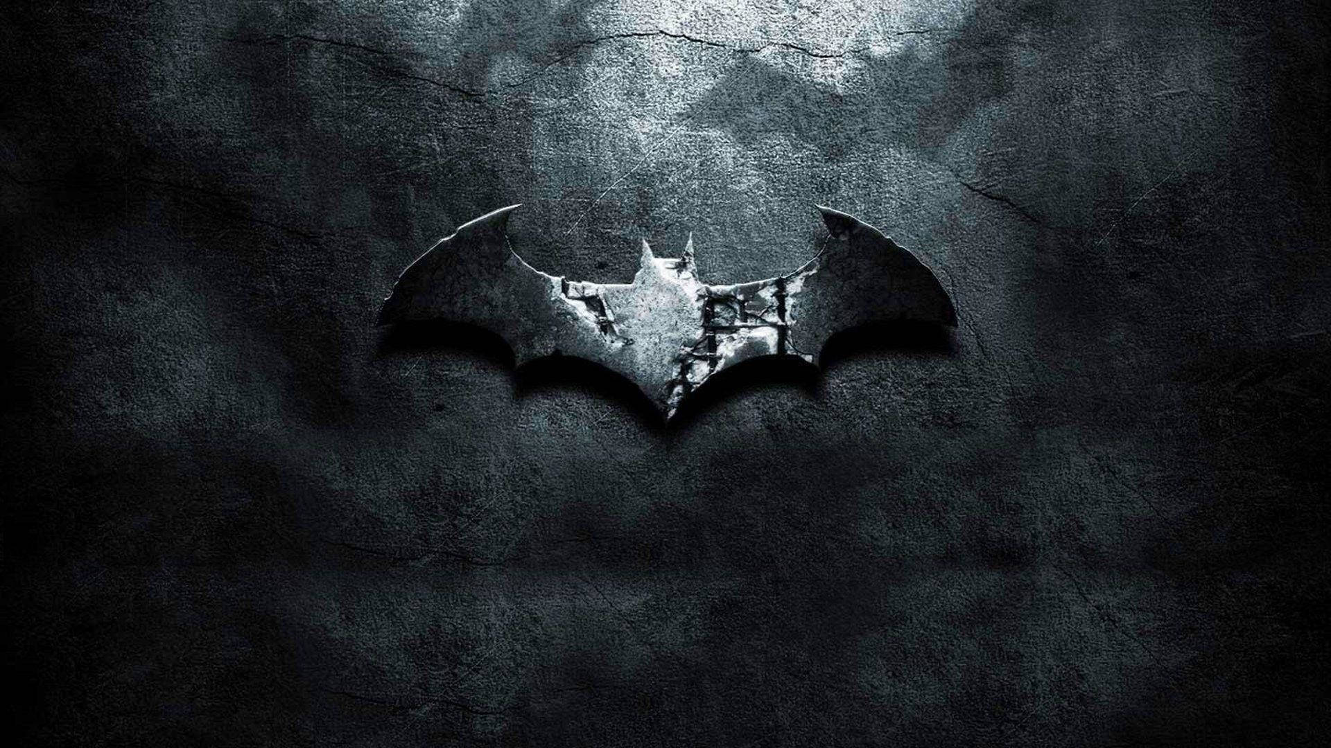 Damaged Batman Logo 4k Background
