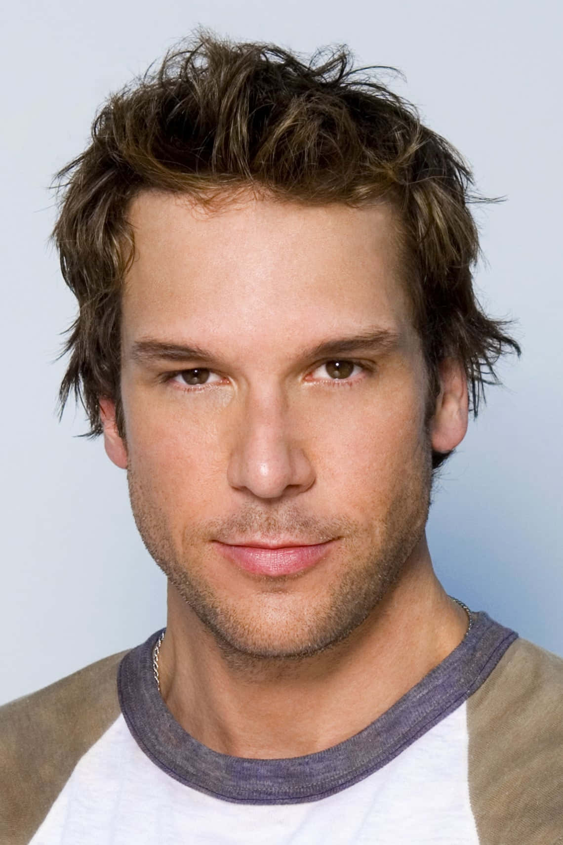 Dane Cook [wallpaper] Background
