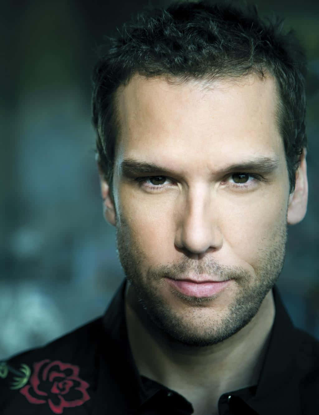 Dane Cook [wallpaper] Background