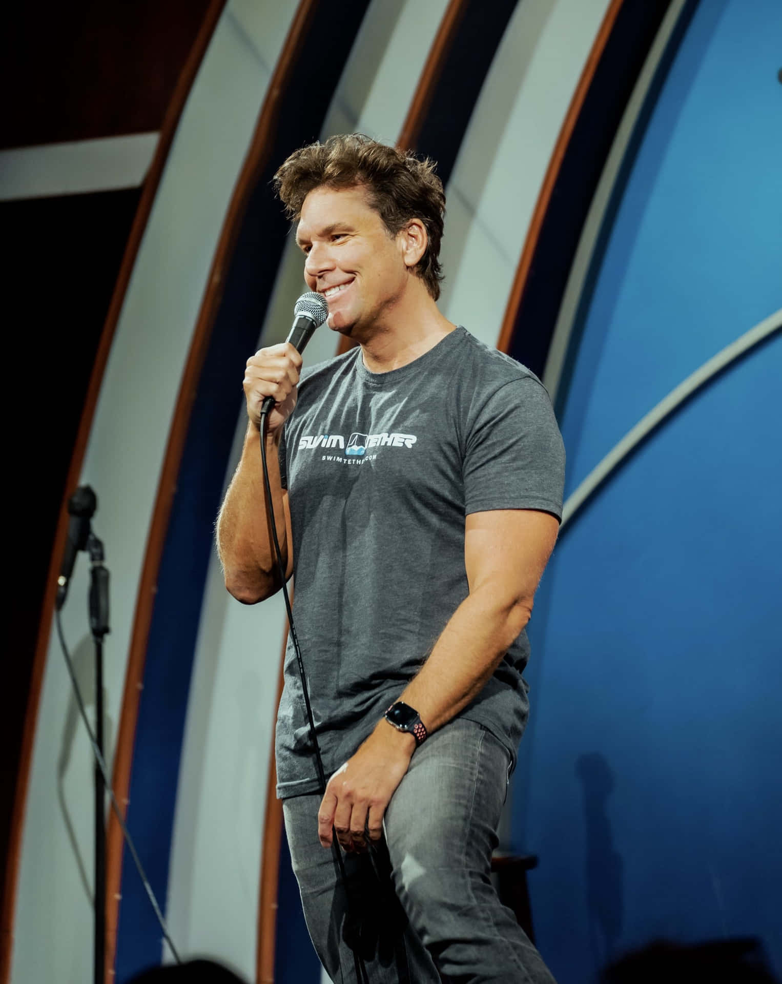 Dane Cook [wallpaper] Background