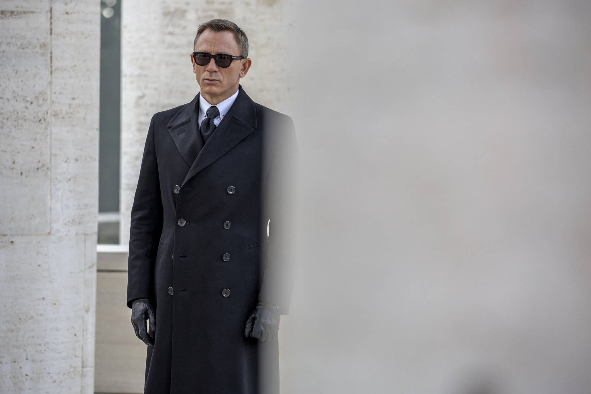 Daniel Craig 007 Spectre Background