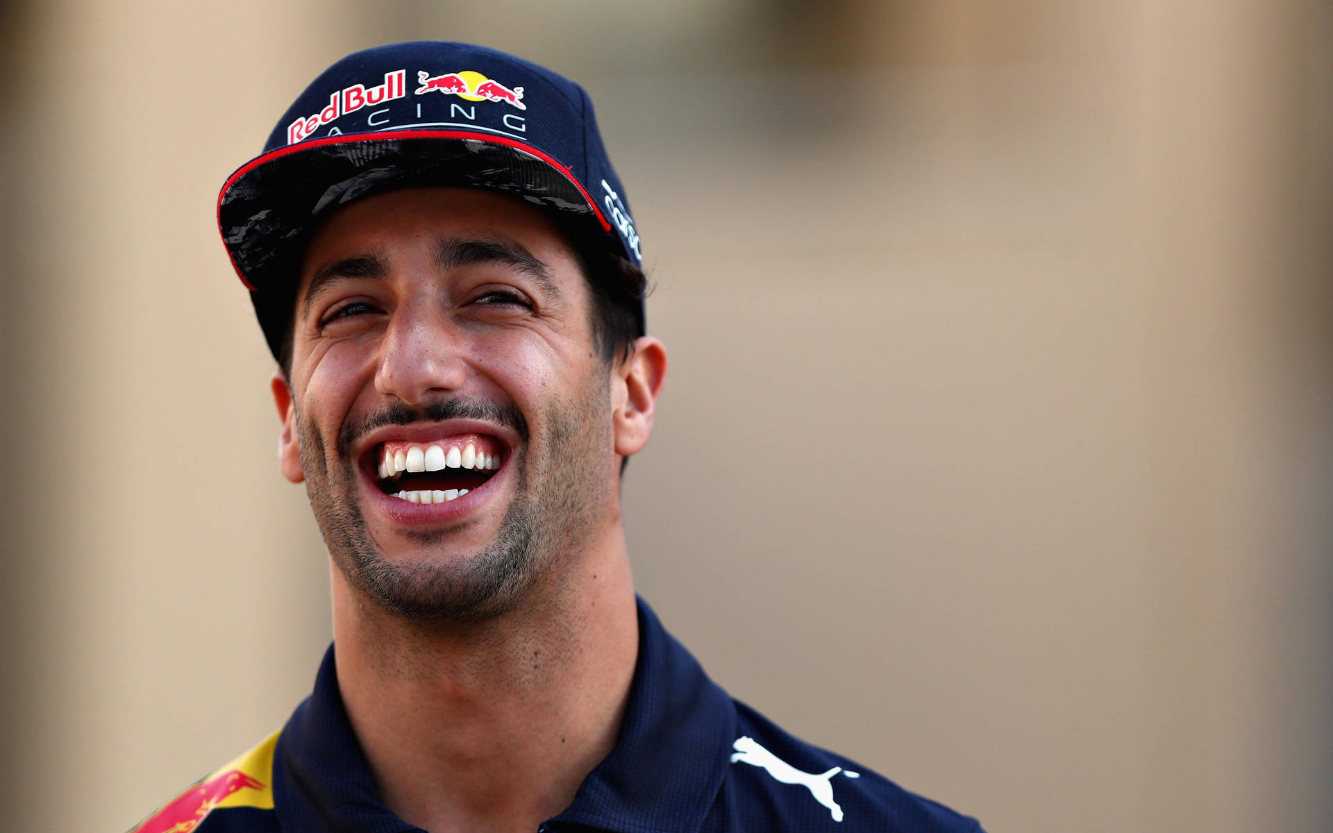 Daniel Ricciardo Laughing Expressively Background