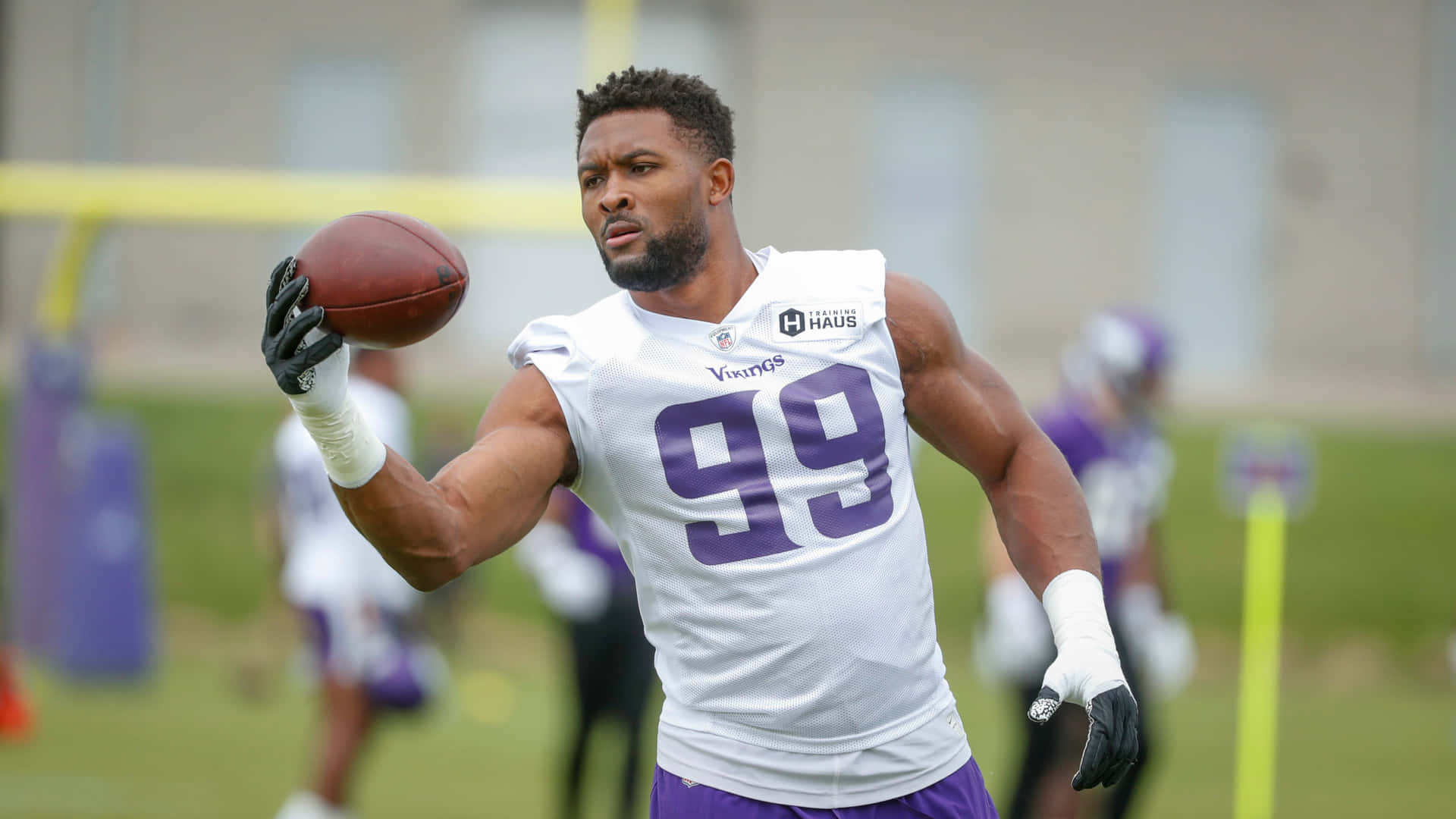 Danielle Hunter Football Practice Training Background