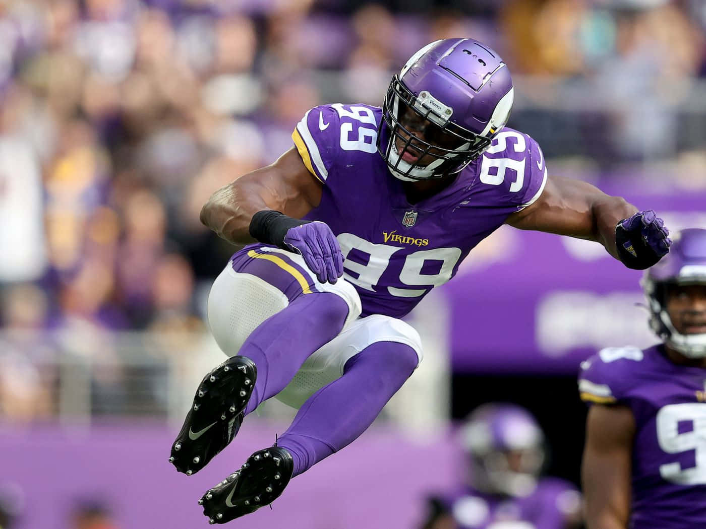 Danielle Hunter Jump Second Half Against Detroit Lions Background