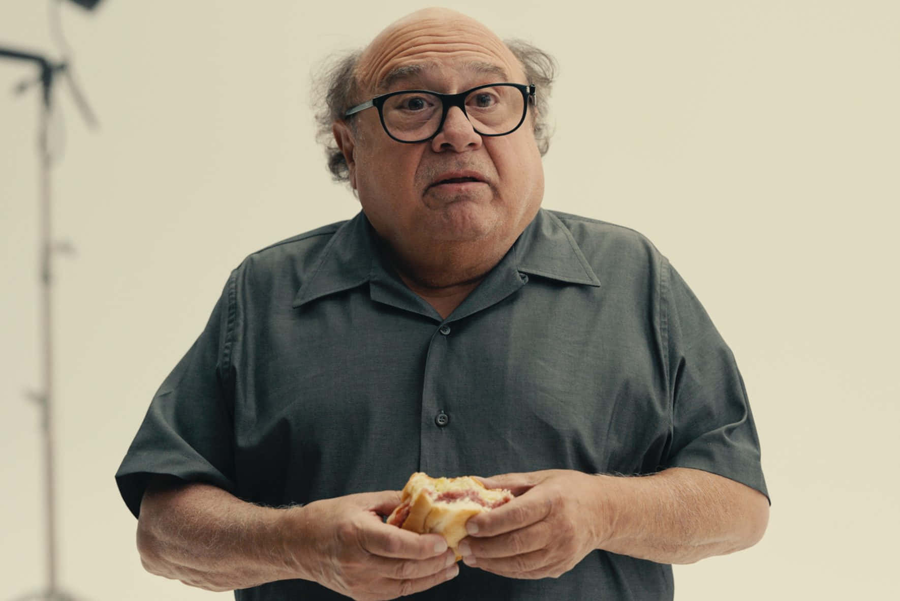Danny Devito [wallpaper] Background