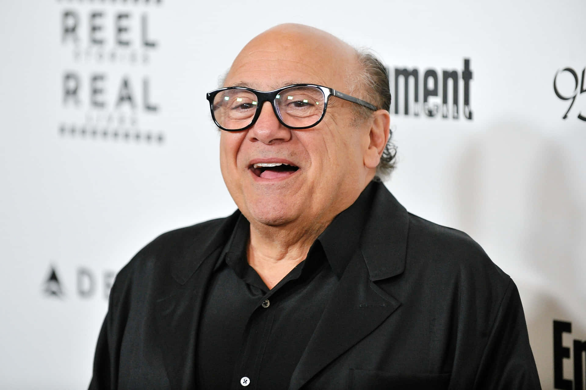 Danny Devito [wallpaper] Background