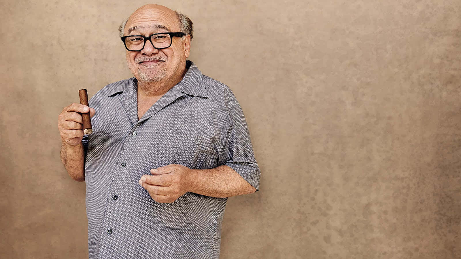 Danny Devito [wallpaper] Background