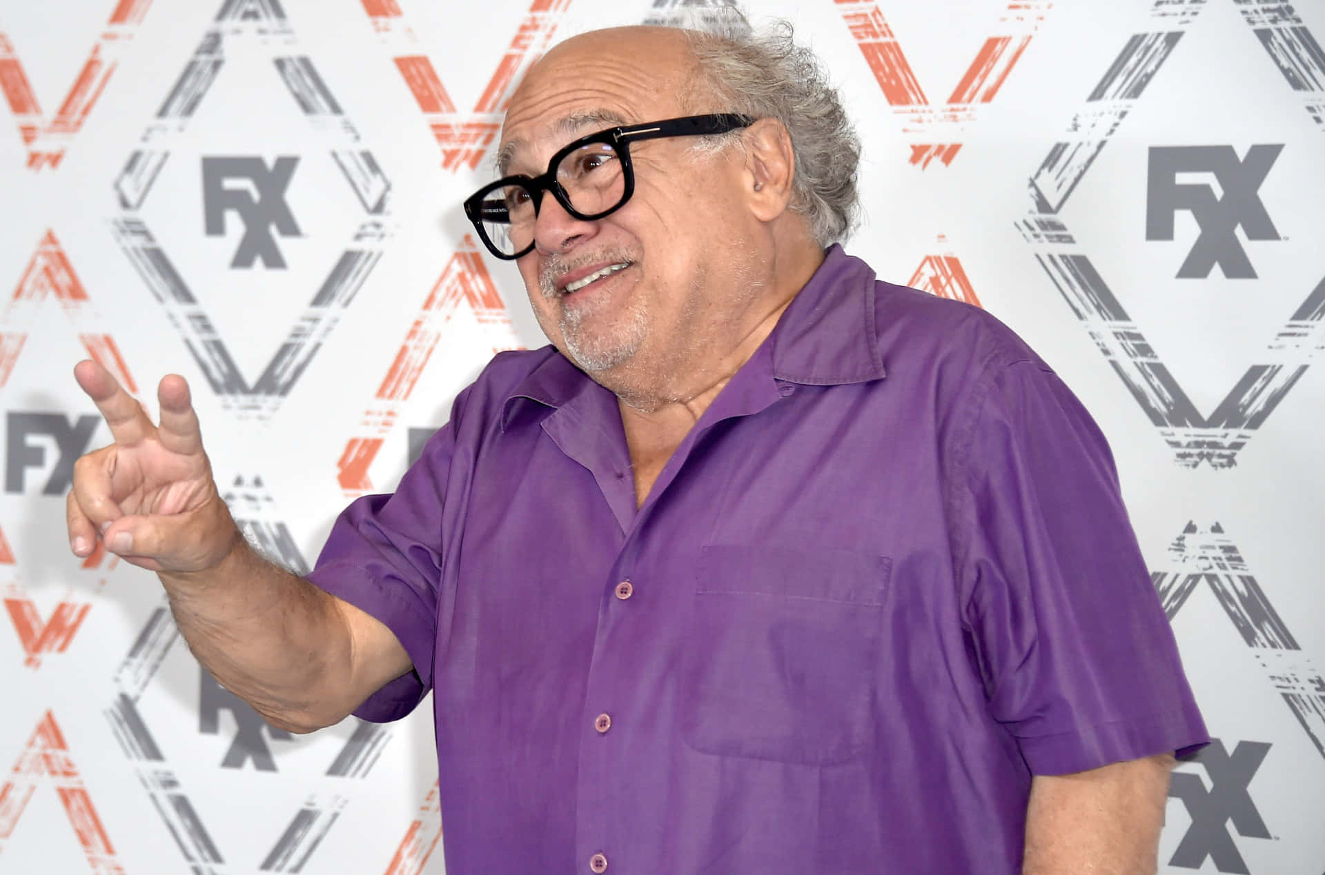 Danny Devito [wallpaper] Background