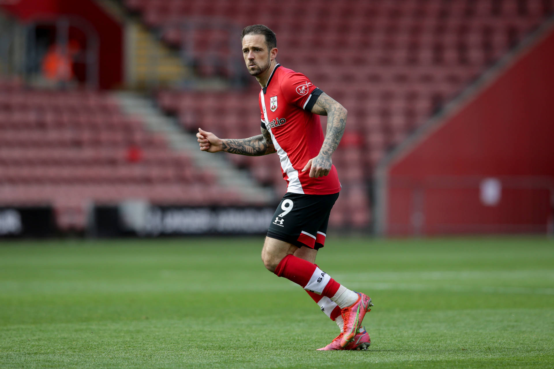 Danny Ings About To Run