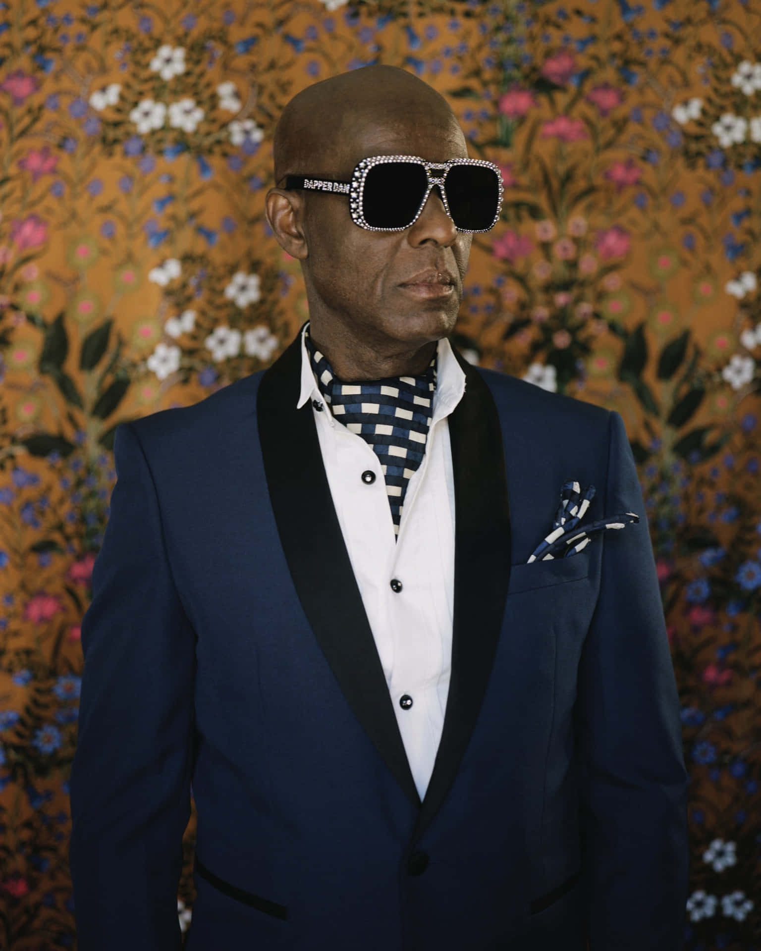Dapper Gentleman Navy Blue Suit