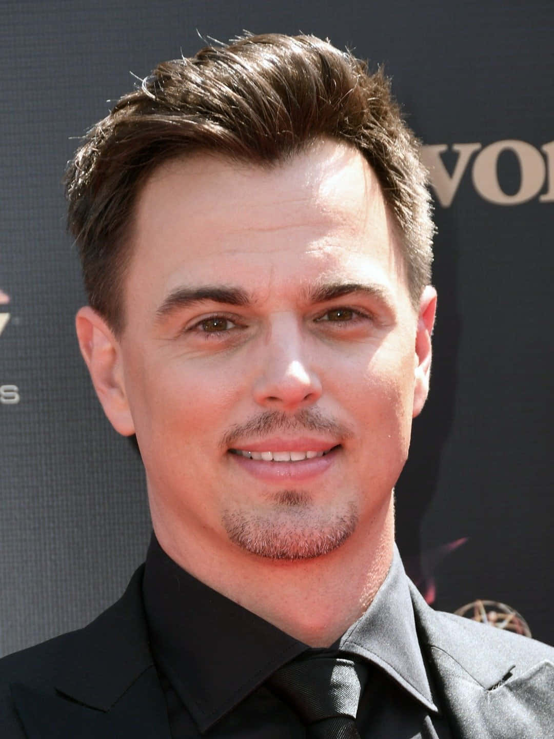 Darin Brooks [wallpaper] Background