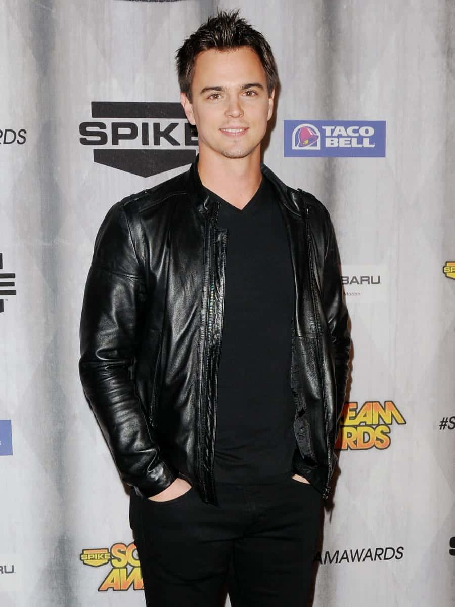 Darin Brooks [wallpaper] Background