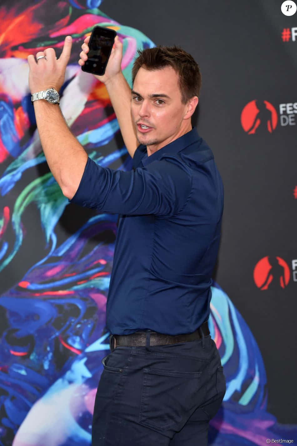 Darin Brooks [wallpaper] Background