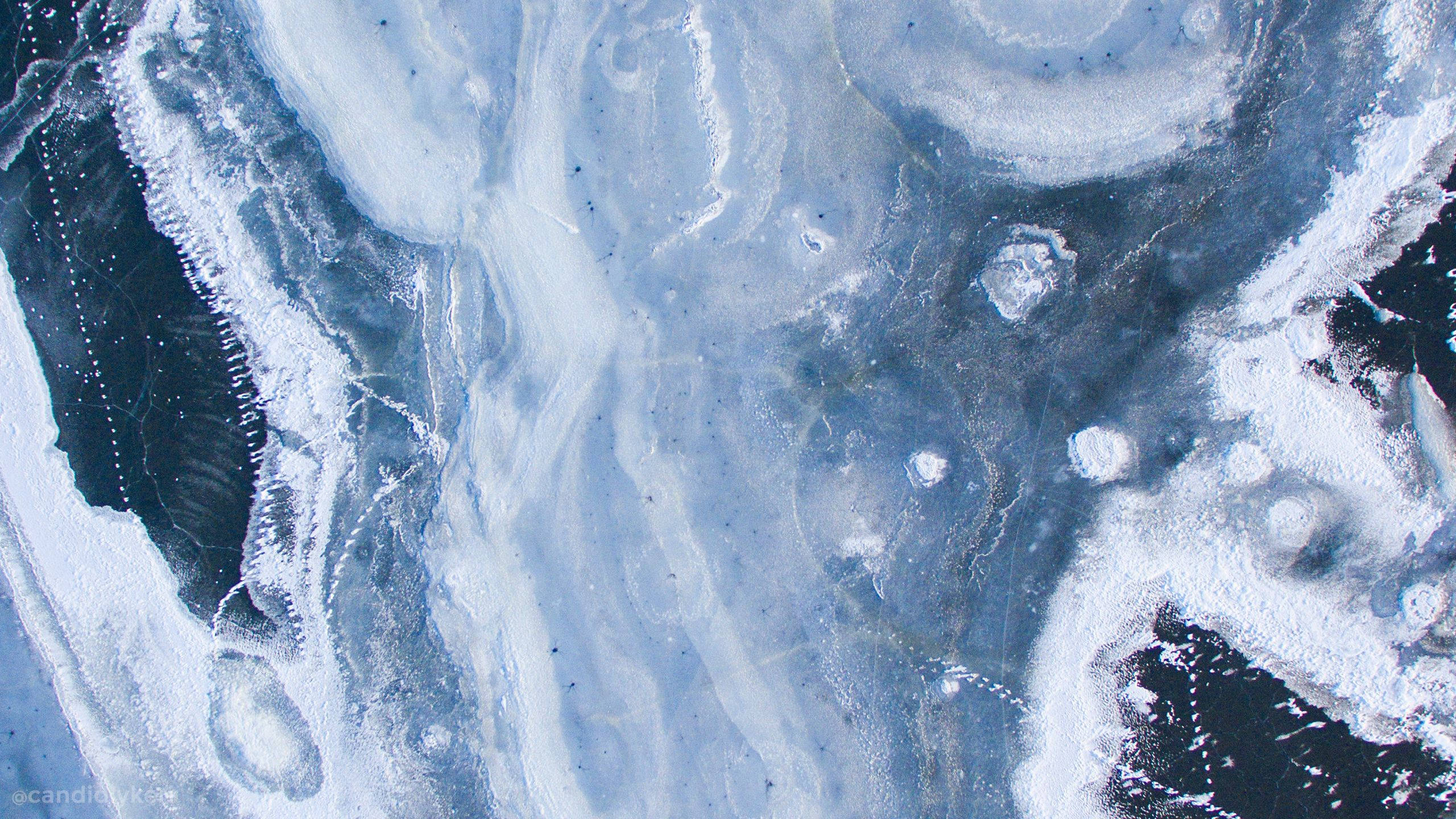 Dark Blue And White Marble Desktop Background