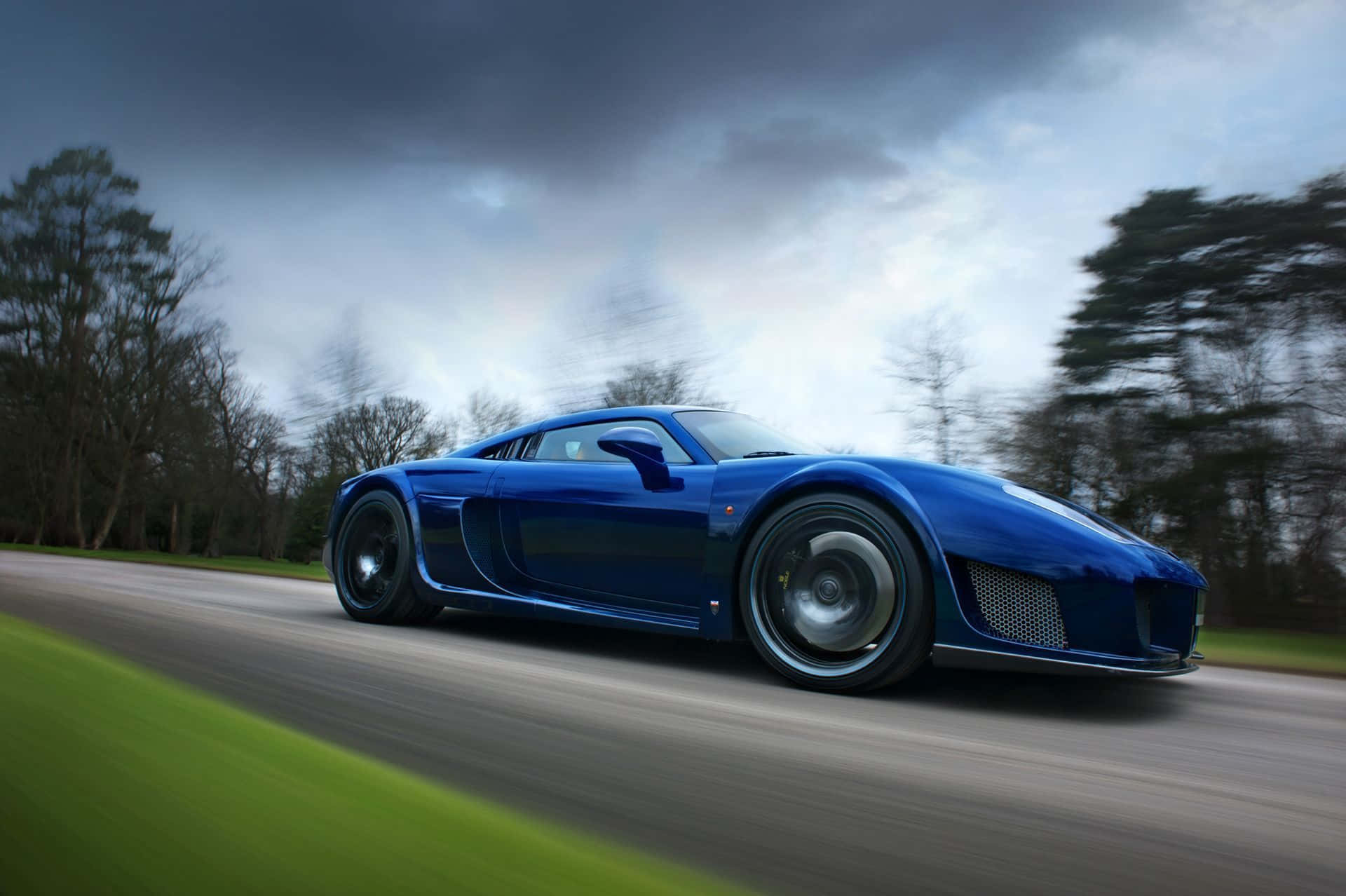 Dark Blue Noble M600 Background