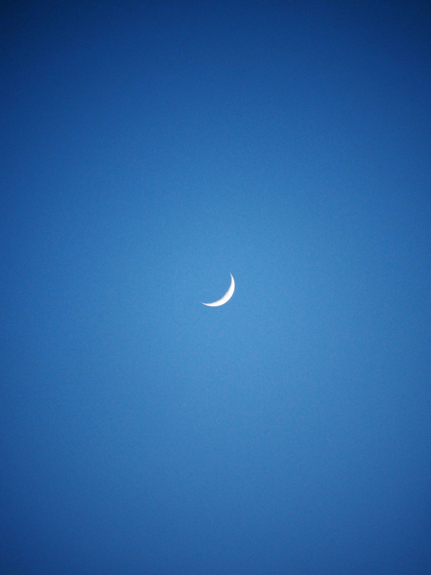 Dark Blue Sky And Crescent Moon Background